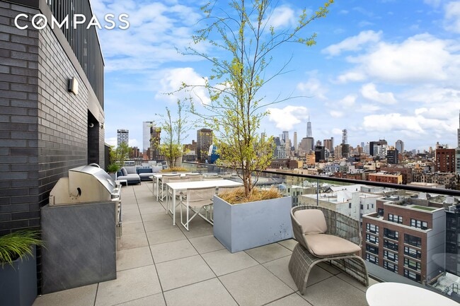 Building Photo - 287 E Houston St