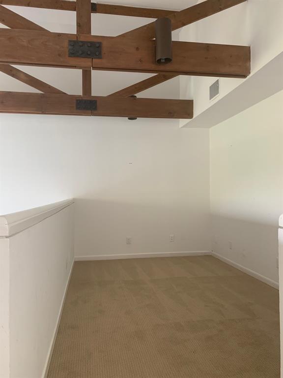 Building Photo - 103 Birdie Dr