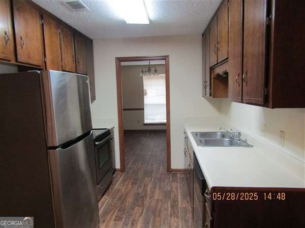 Building Photo - 971 Wedgewood Way