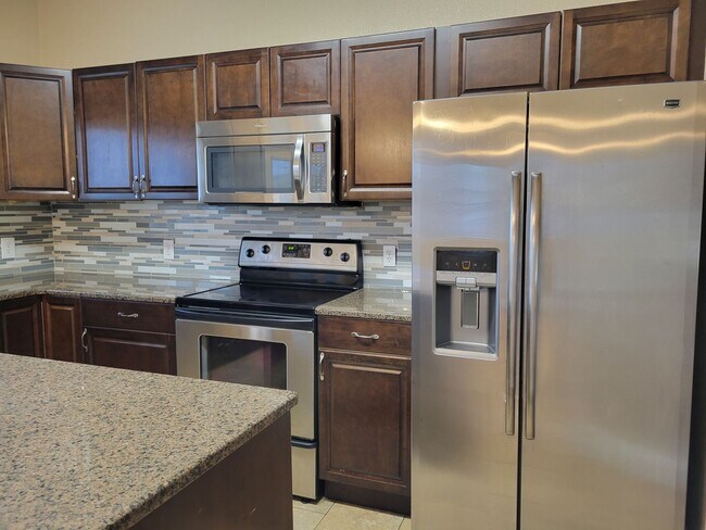 Building Photo - HUGE 4-5 BEDROOM IN HARKER HEIGHTS - OVER 2700 SQ FT