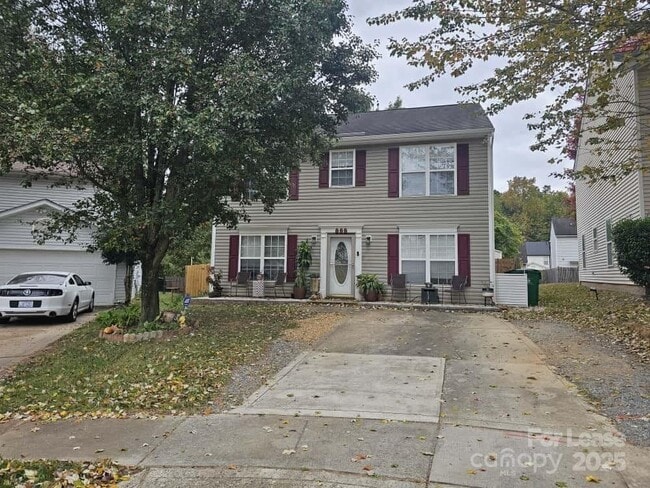 Primary Photo - 409 Goosedown Ct