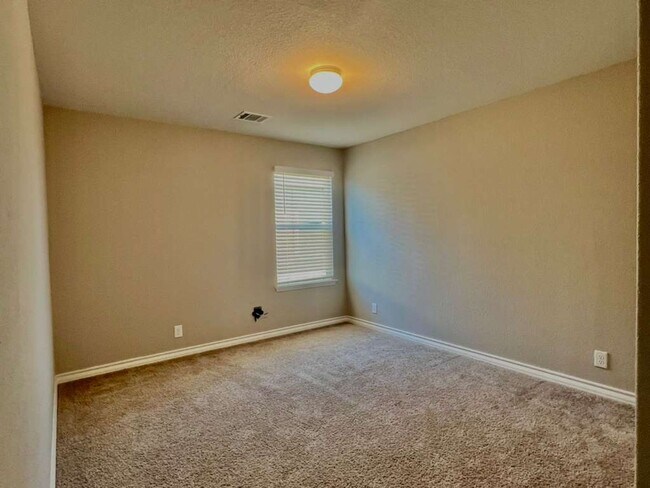 Building Photo - 13510 Whisper Bnd