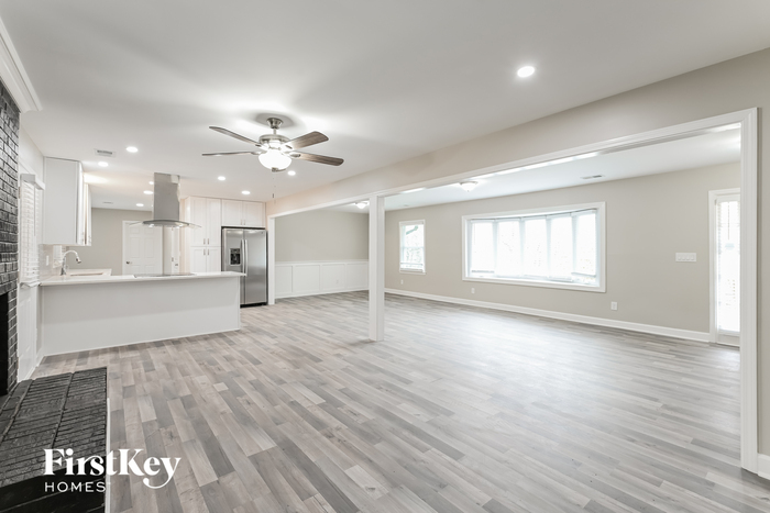 Building Photo - 946 Hargett Ct