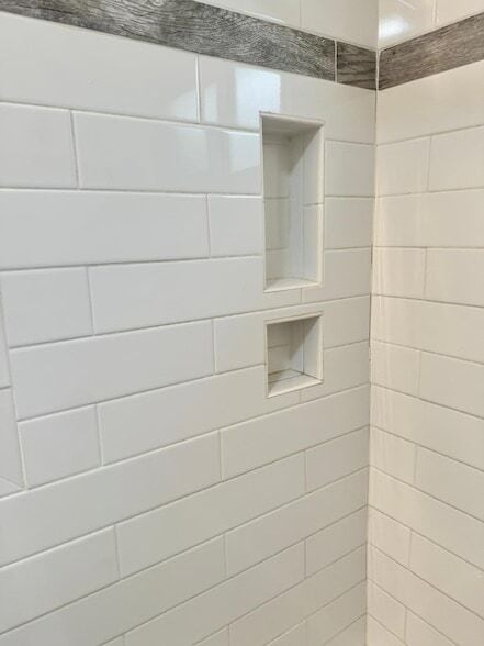 Building Photo - 1218 Pender St