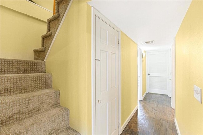 Building Photo - 3106 Little Pl