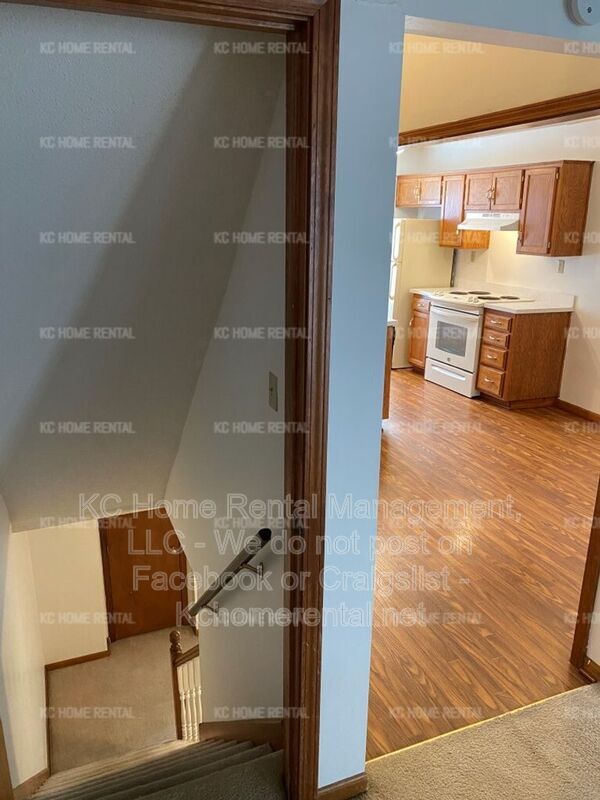 Building Photo - 8002 NW 79th Pl