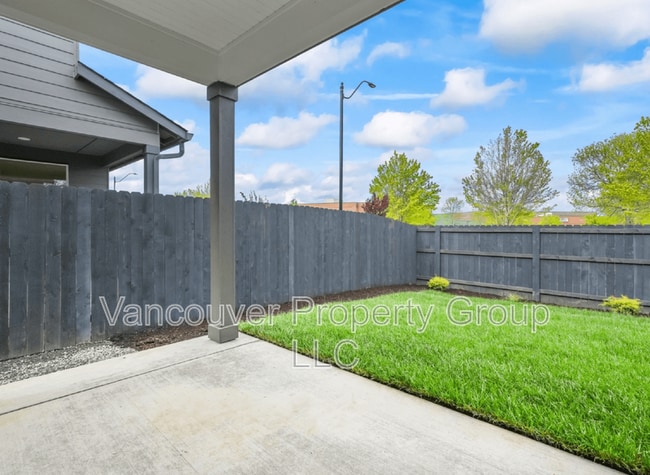 Building Photo - 1962 NW 19th Ct