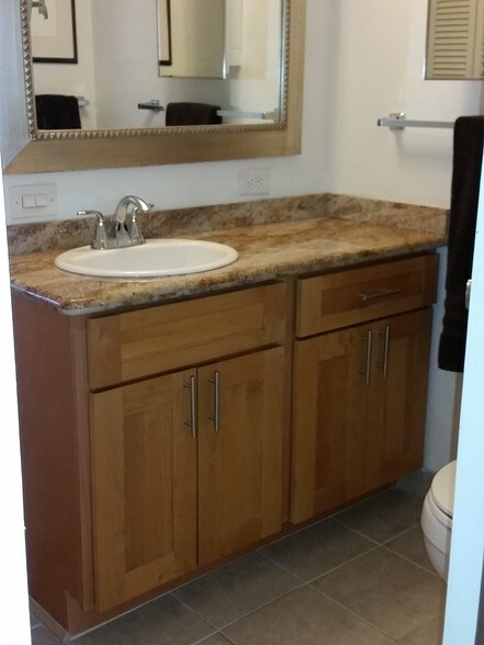 Building Photo - 1676 Ala Moana Blvd