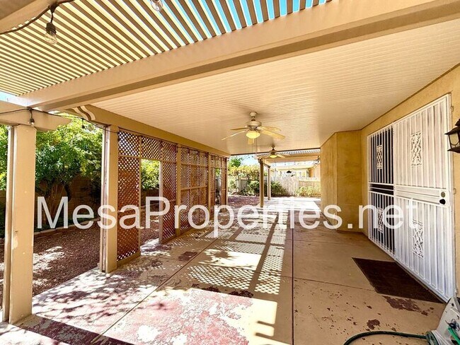 Building Photo - 13142 Kootenay Way
