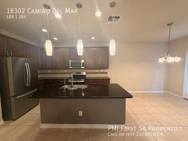 Building Photo - 18302 Camino del Mar