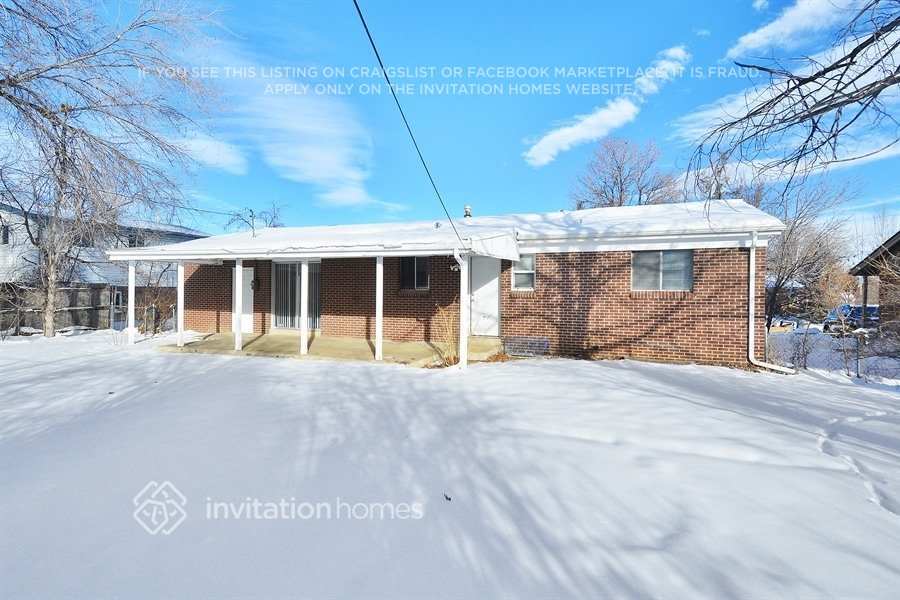 Building Photo - 13630 E Dakota Pl