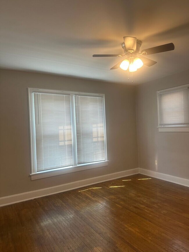Building Photo - Welcome to your new home in Columbus, OH!
