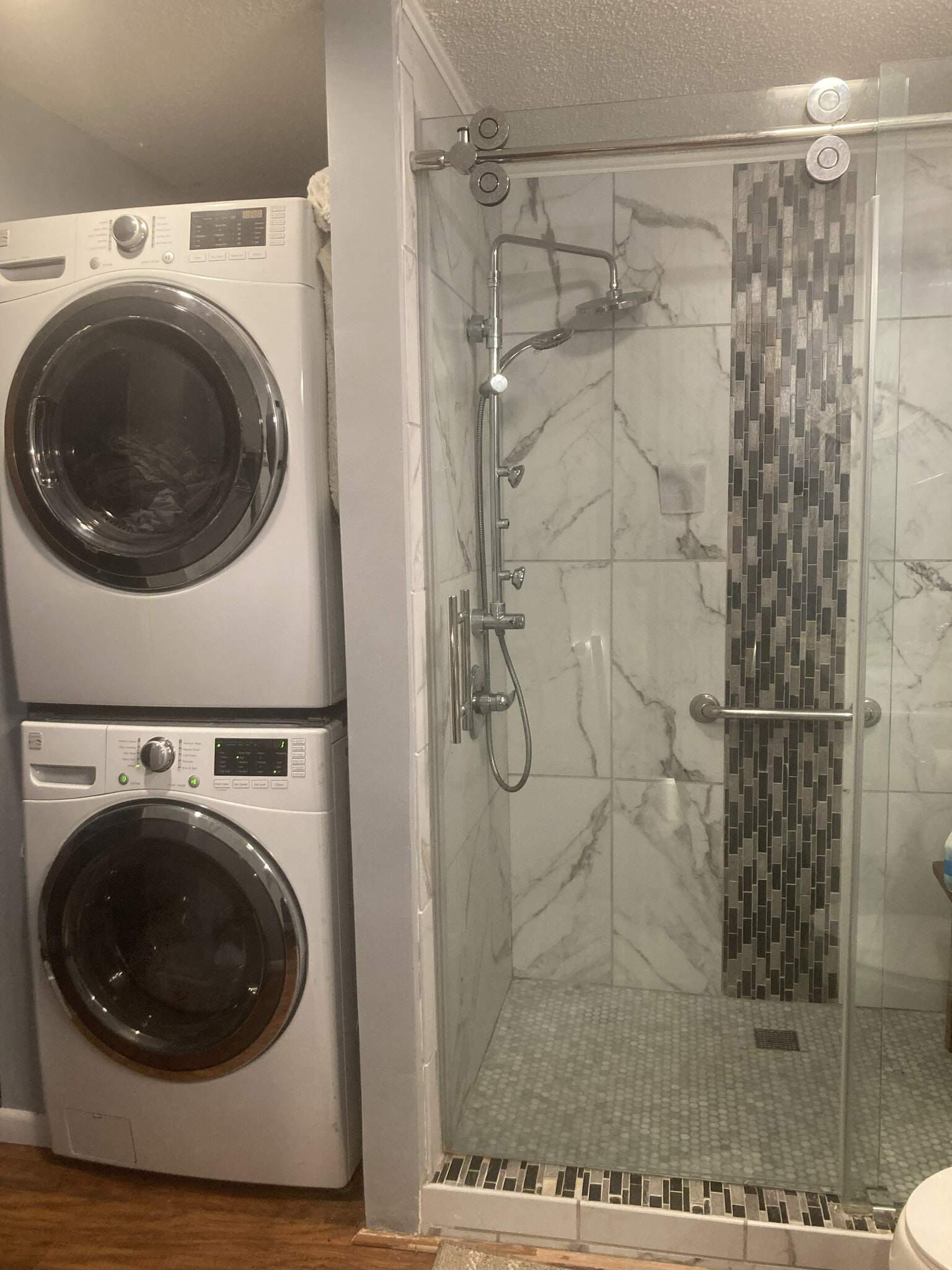 Shared laundry & shower - 618 W Governor John Sevier Hwy