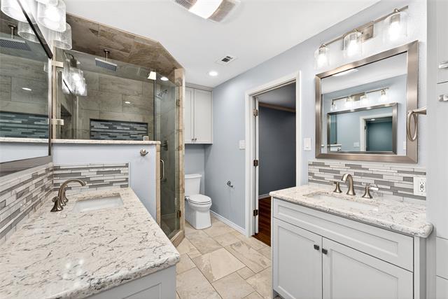 Building Photo - 2032 Briar Trail