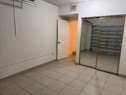 Building Photo - 9941 W Daffodil Ln