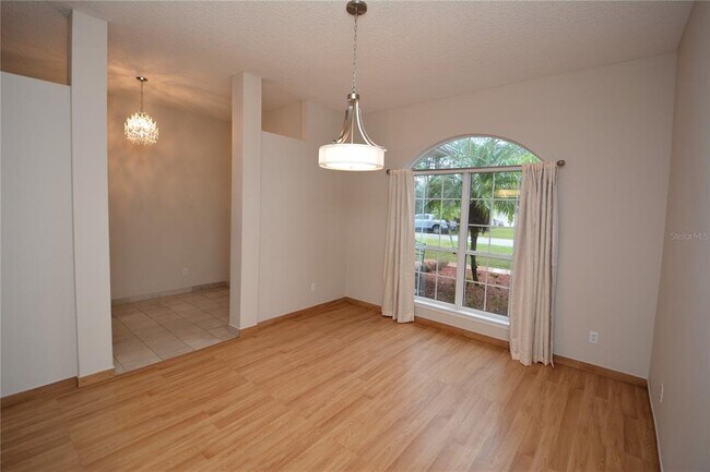 Building Photo - 101 Boulder Rock Dr