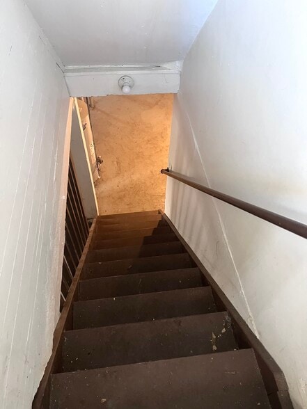 Building Photo - 1007 Mahlon St