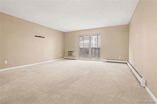 Building Photo - 3465 S Poplar St