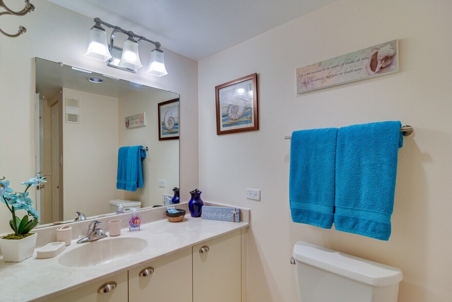 Building Photo - 1290 Gulf Blvd