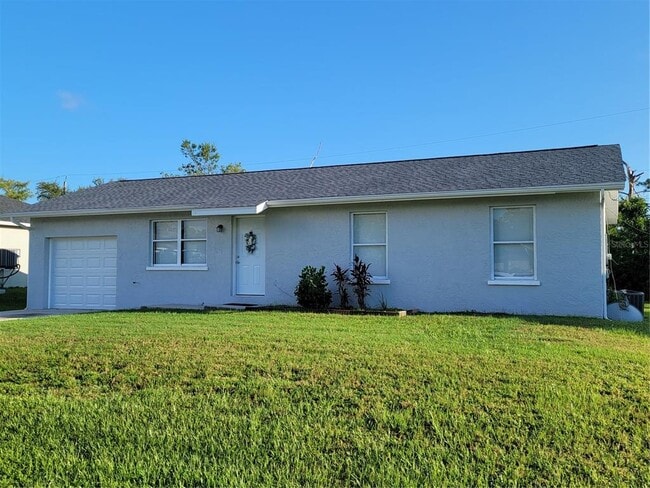 Primary Photo - 11090 McFadden Ave