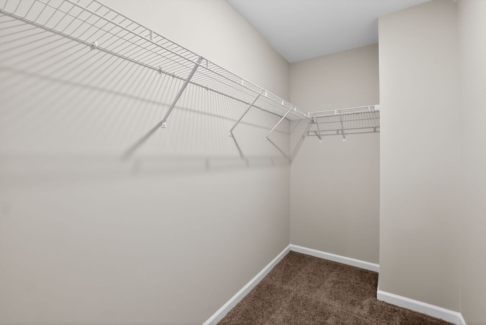 Building Photo - 1406 Cattleman Acres Dr