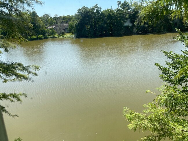 Building Photo - College Station - Lake Front Property - 3 bedroom / 1.5 bath - 2 story Home