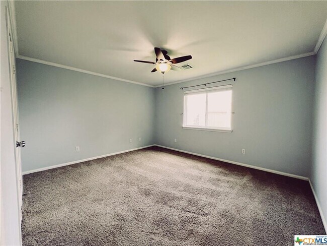 Building Photo - 7720 Honeysuckle