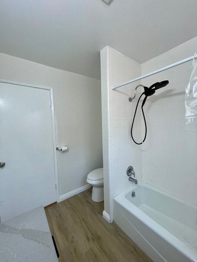 Building Photo - Updated 4-Bed 2-Bath | $4220 Mo | Large yard | Fruit Trees