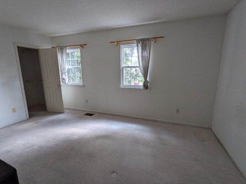 2nd Bedroom-carpet being replaced with hardfloor - 2719 New Hamlin Way