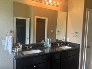 Building Photo - 16627 Fiesta Rose Ct