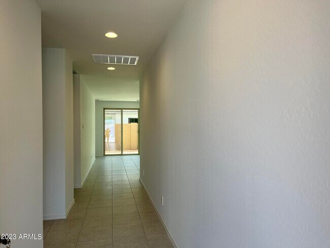 Building Photo - 9323 E Sector Dr