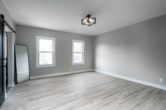 Building Photo - 1836 N Palmer St