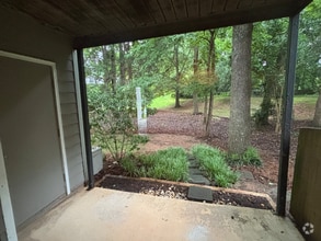 Building Photo - 2901 Heathstead Place