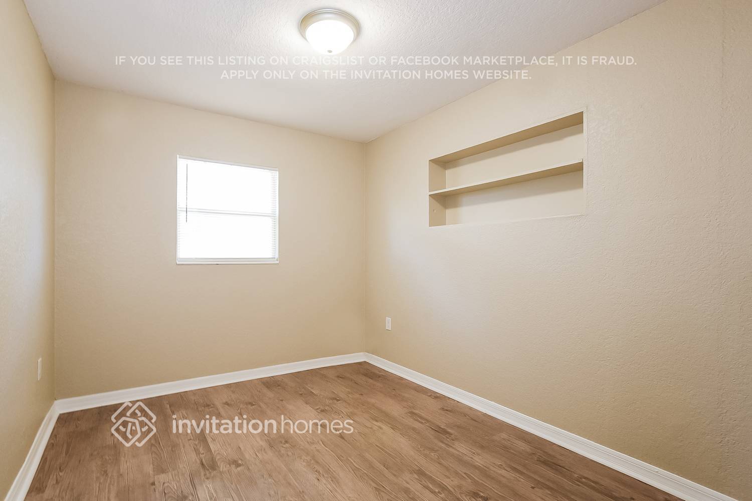 Building Photo - 1333 Pleasantview Dr