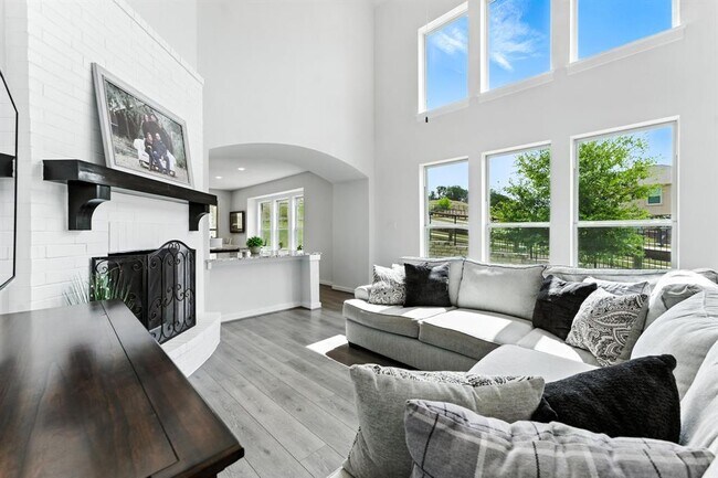 Building Photo - 8100 Copper Prairie Bend