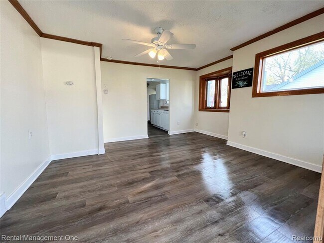 Building Photo - 7531 Inkster Rd