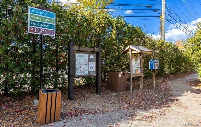 Building Photo - 116 Saber Way