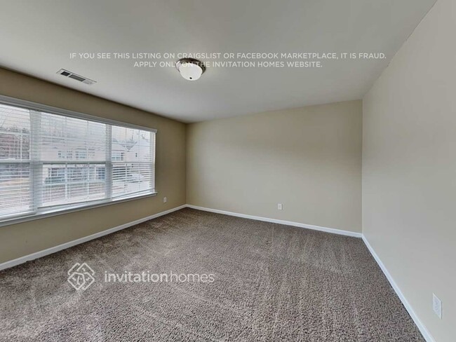 Building Photo - 4712 McClure Rd