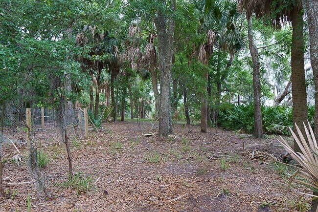 Building Photo - Amazing sunsets at this waterfront home