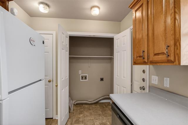 Building Photo - 2507 Beverly