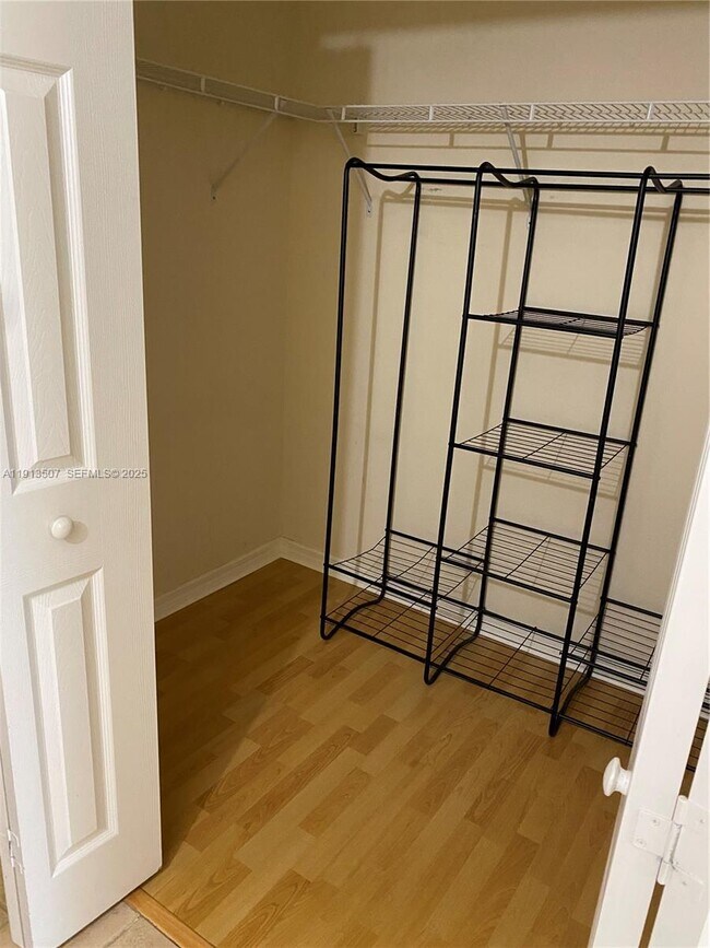 Building Photo - 6380 NW 114th Ave