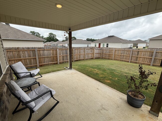Building Photo - 35 Kinley Brk Ln