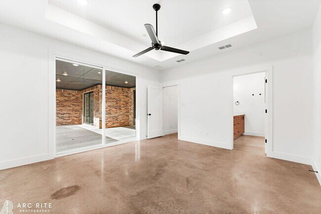 Building Photo - 4529 22nd Pl