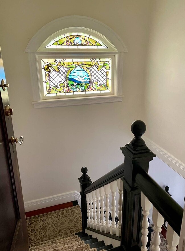 Building Photo - 268 Guy Park Ave