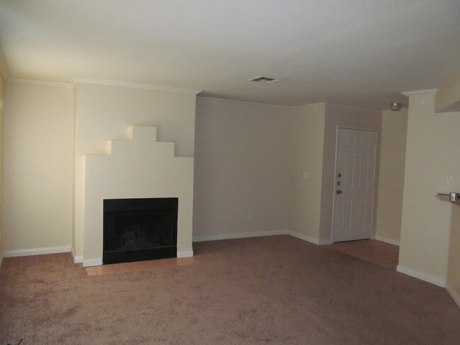 2 BED 2 BATH DOWNSTAIRS APARTMENT FOR REN... - 2 BED 2 BATH DOWNSTAIRS APARTMENT  FOR REN...