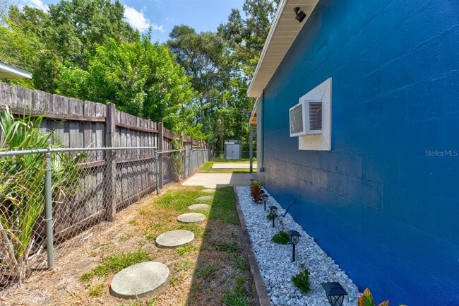 Building Photo - 635 S Lanvale Ave