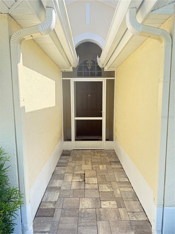 Building Photo - 2217 Brookfield Greens Cir