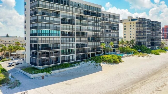 Building Photo - 15462 Gulf Blvd