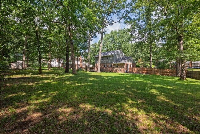 Building Photo - 1041 Warminster Dr