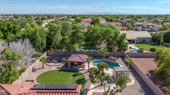 Building Photo - 7149 W Avenida Del Sol